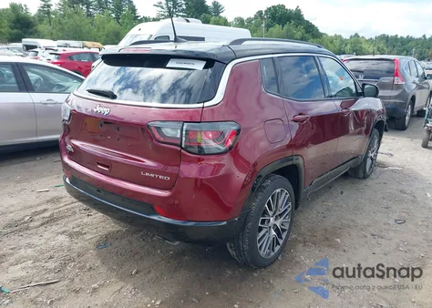 2022 Jeep Compass Limited 4X4 из США, поврежденный, VIN 3C4NJDCB3NT107464